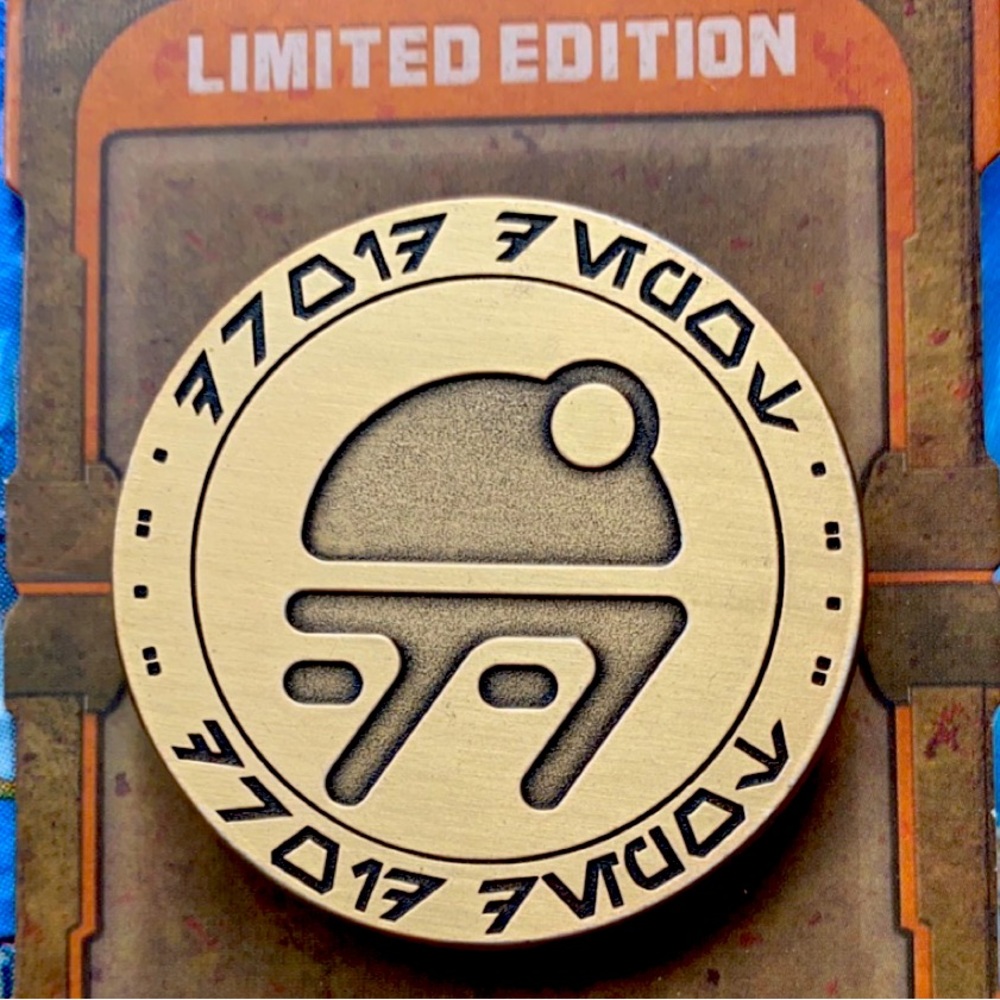 Disneyland Resort Galaxy's Edge pin